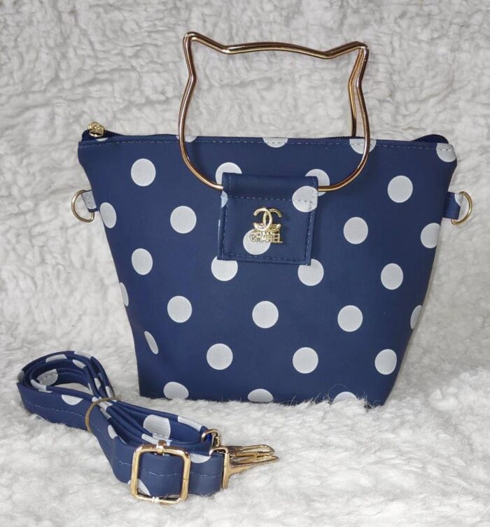 Inside look of spacious Women's Leather Plain Shoulder Bag with compartments – BK Mart