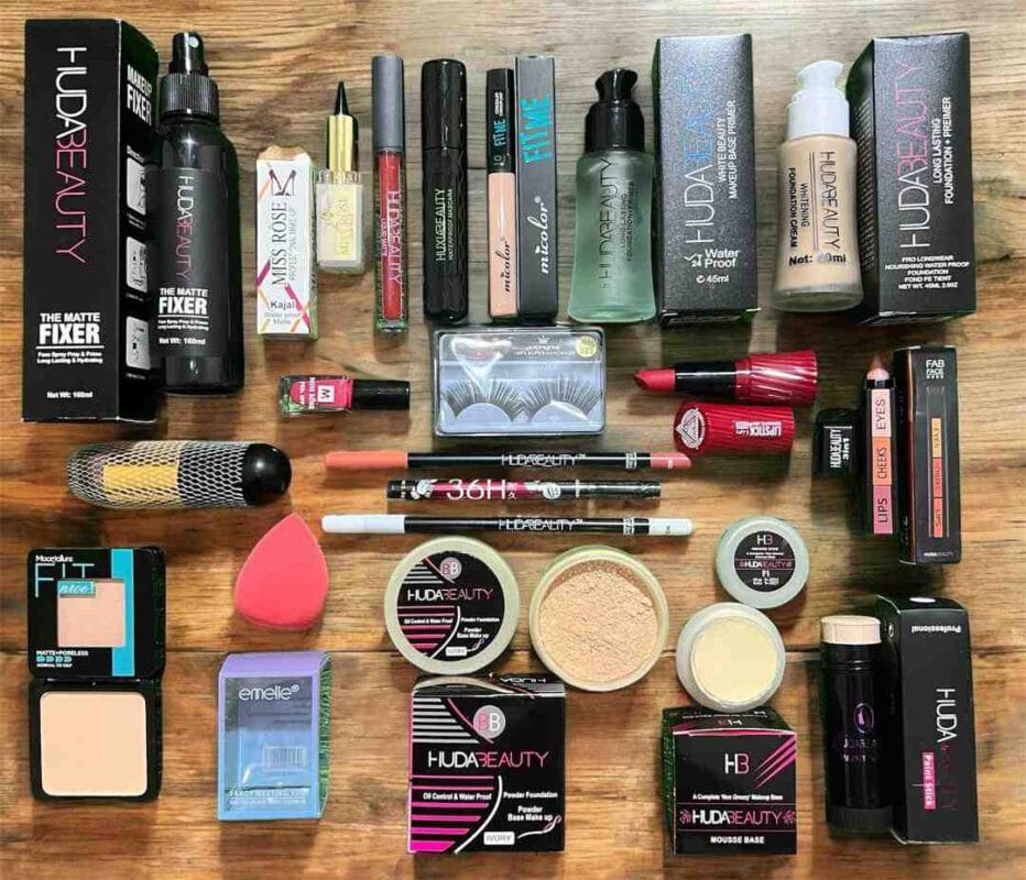 Ultimate Makeup Deal – 20 in 1 Comprehensive Beauty Set